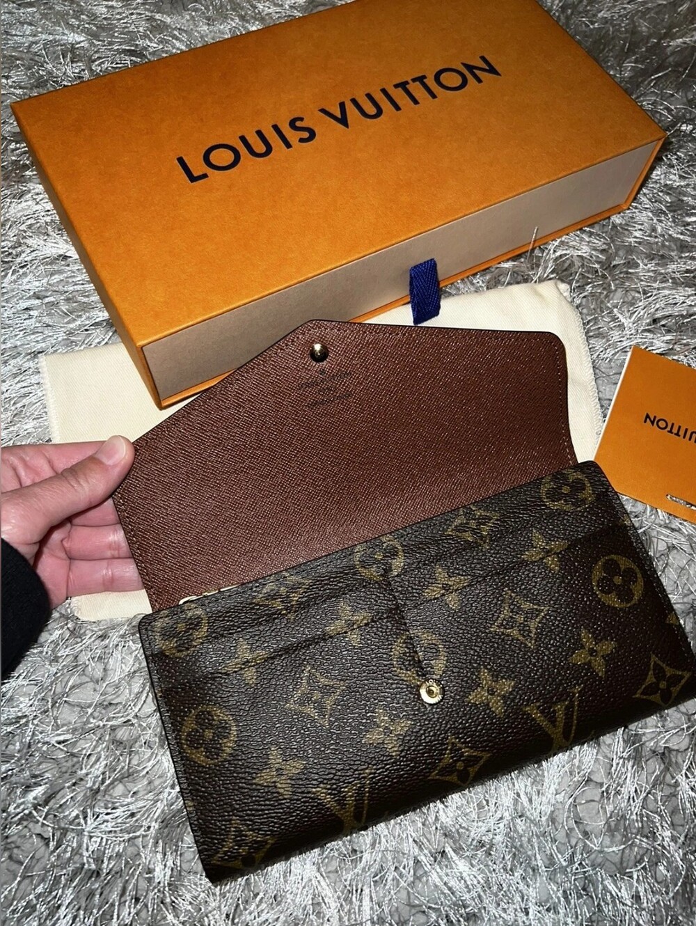 Louis Vuitton Brown Monogram Sarah Wallet